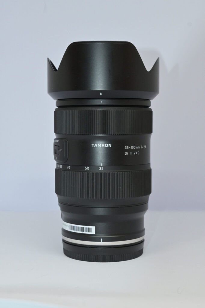 35-100mm F/2.8 Di Ⅲ VXDの外観